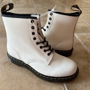 NEW*** Dr.Martens Zavala Combat Boot Men’s Size 11